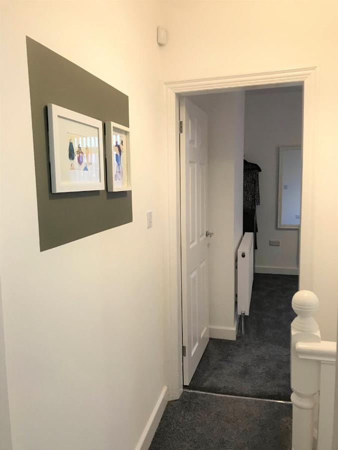 Stylish Modern 3-Bed House Nr Manchester City Ctr Whitefield Exterior foto